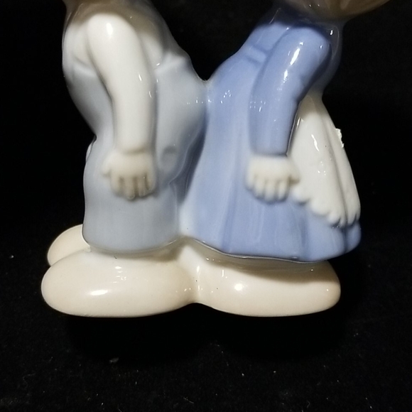 Designers Collection, Twins figurine EUC - Picture 12 of 15
